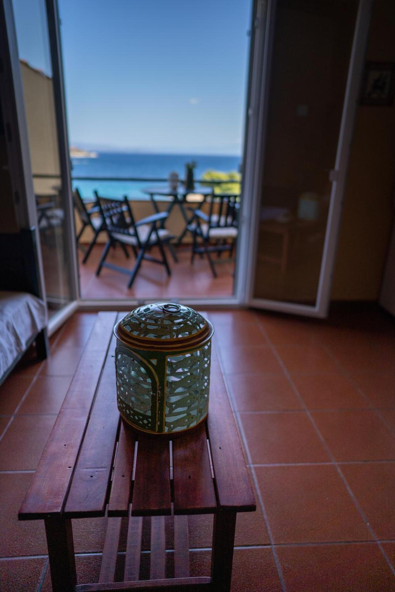 The Yellow Houses Agios Nikolaos  Rum bild