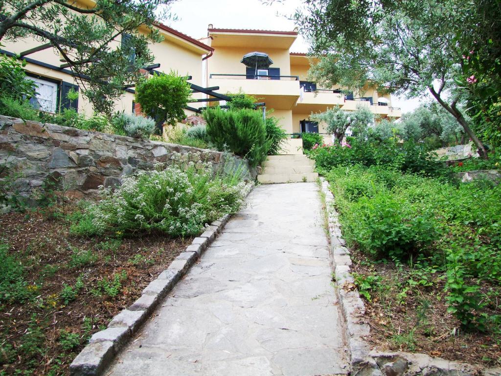 The Yellow Houses Agios Nikolaos  Exteriör bild